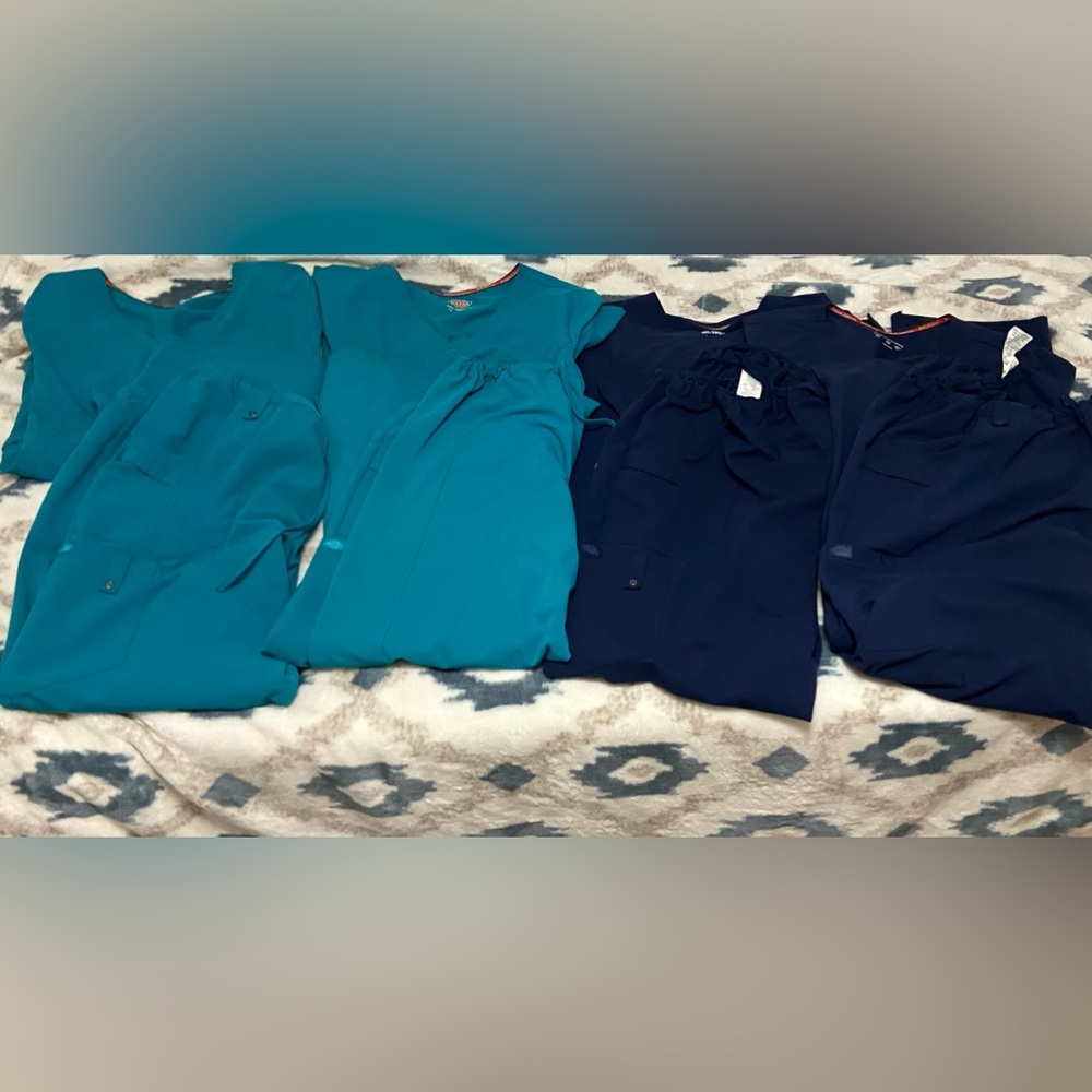 (4) dickies womens scrub set lot tops XXL and bottoms XL (2) teal (2) navy EUC